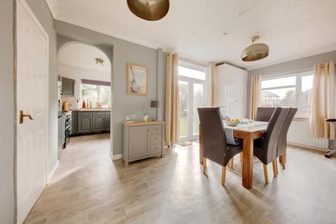 35 Lancing Road, Romford, RM3 8QJ