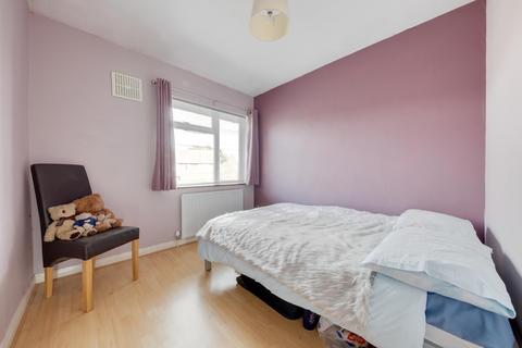 35 Lancing Road, Romford, RM3 8QJ