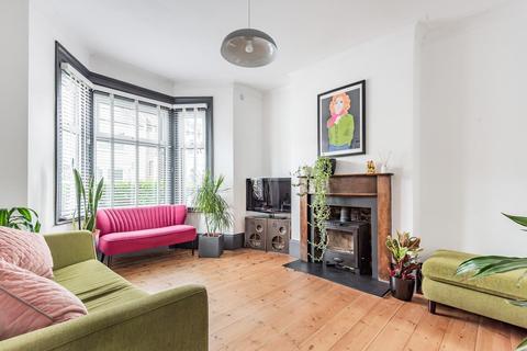 114 Howson Road, London, SE4 2AU