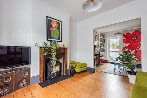 114 Howson Road, London, SE4 2AU