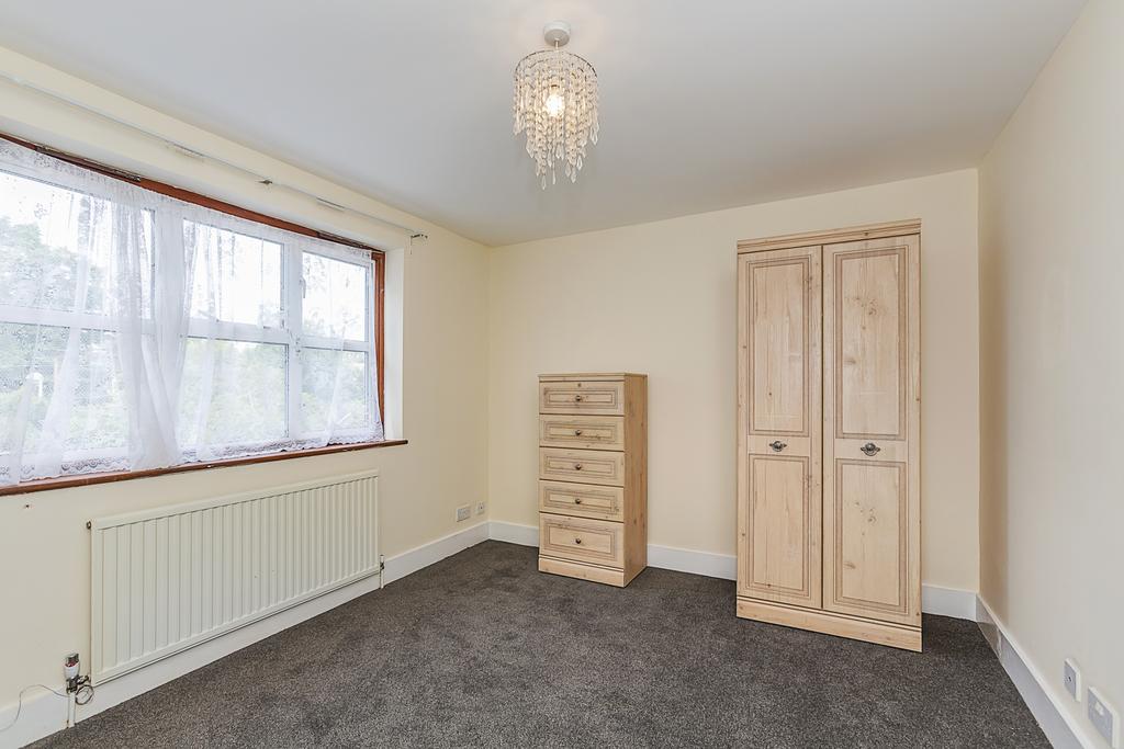 The Avenue, Highams Park, E4 1 bed in a house share to rent £700 pcm (£162 pw)