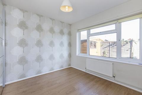 21 Pancroft, Abridge, Romford, RM4 1BX