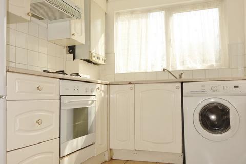 1 bedroom flat for sale, Moyers Road, Leyton, E10