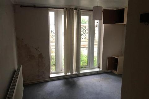 384b Forest Road, Walthamstow, London, E17 5JF