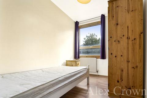 4 bedroom maisonette to rent, Camden Street, Camden