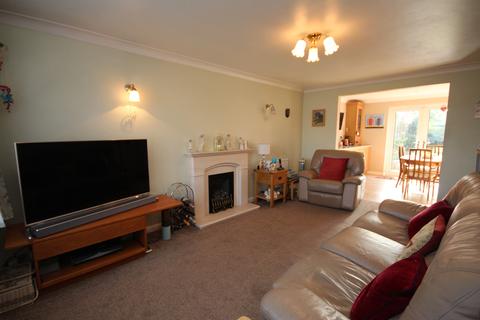 4 Aldebury Road, Maidenhead, SL6 7HB