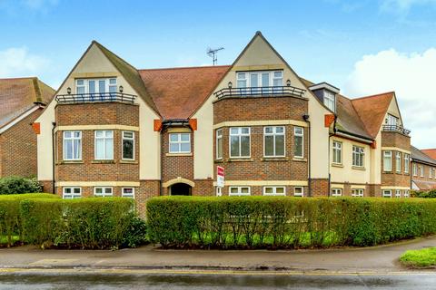 Flat 1, Copthorne Place Forest Road, Effingham Junction, Leatherhead, KT24 5HL