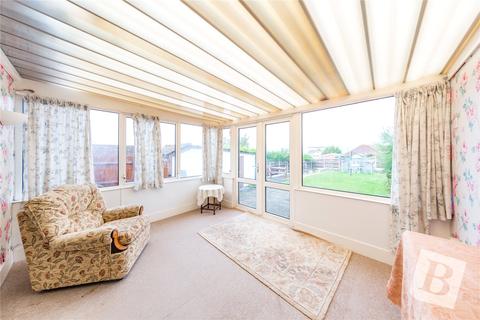 17 Coutts Avenue, Shorne, Gravesend, DA12 3HJ