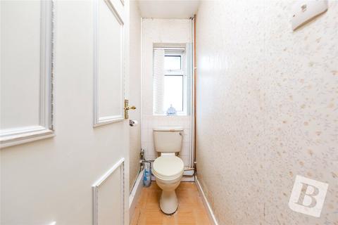 17 Coutts Avenue, Shorne, Gravesend, DA12 3HJ