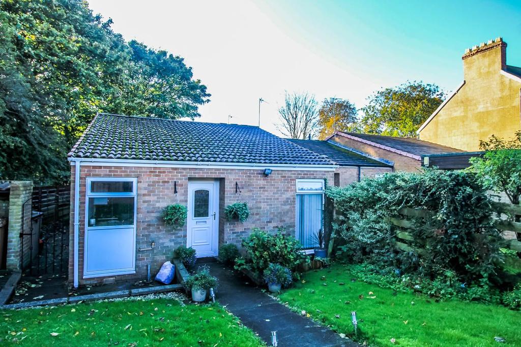 Hill Rise, Washington Village... 2 bed bungalow £695 pcm (£160 pw)