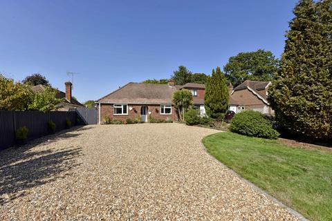 5 Benner Lane, West End, Woking, GU24 9JQ