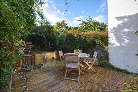 14 Combedale Road, London, SE10 0LG