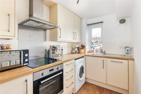 1 bedroom apartment to rent, Transom Close, London SE16