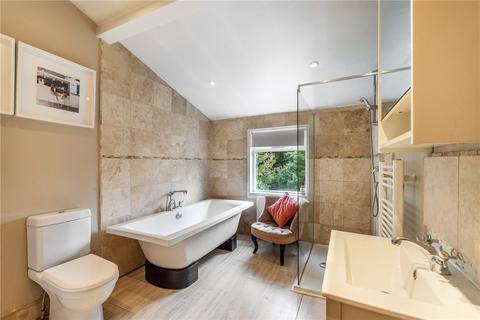 7 Kerrison Villas, London, W5 5NN