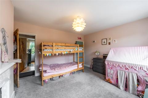 7 Kerrison Villas, London, W5 5NN