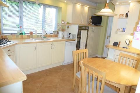 10 Edale Close, Leyland, PR25 3BB