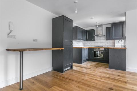 Flat 2, 36 Walsingham Road, London, E5 8NF