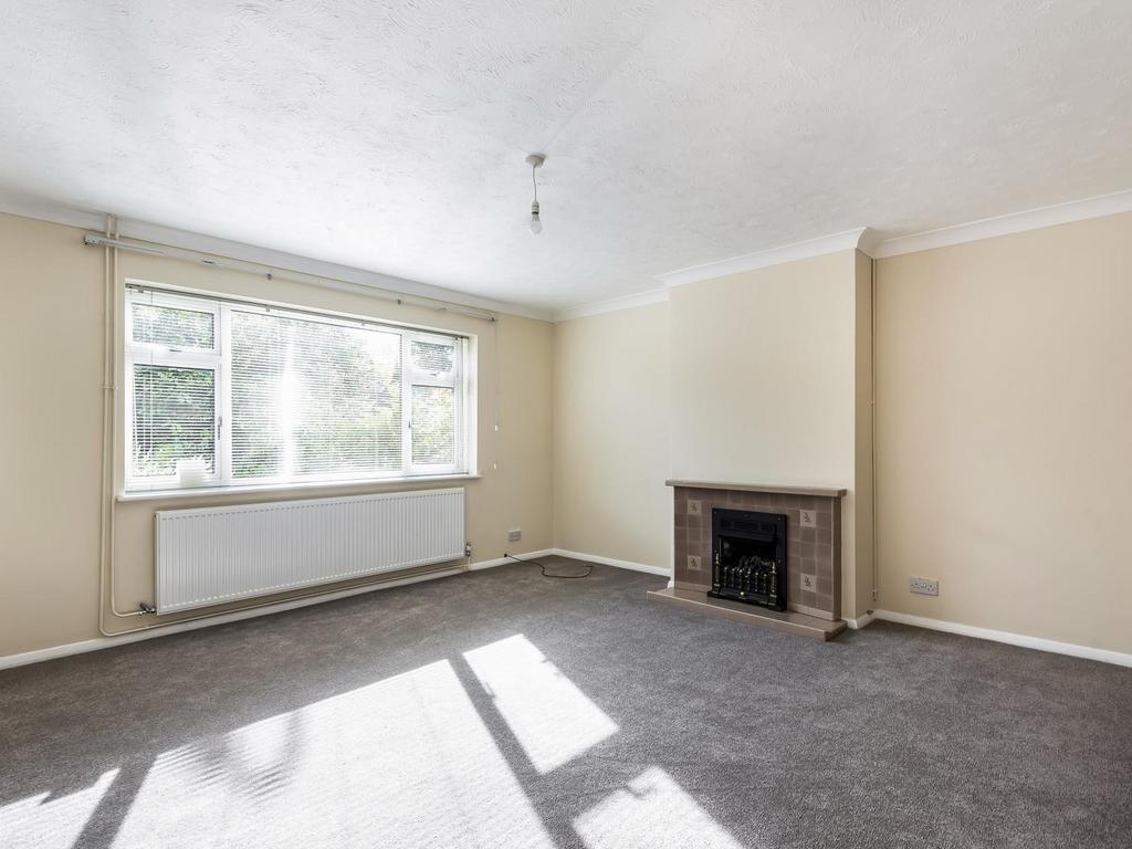 Beech Road, Purley On Thames, Reading, RG8 4 bed semidetached house