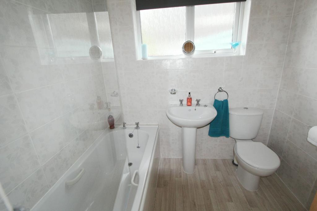 Ensuite Bathroom