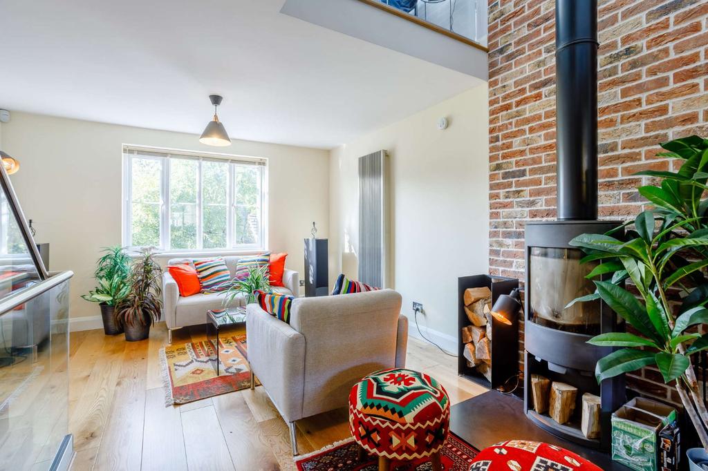 De Tany Court, St. Albans, Hertfordshire 1 bed terraced house £750,000