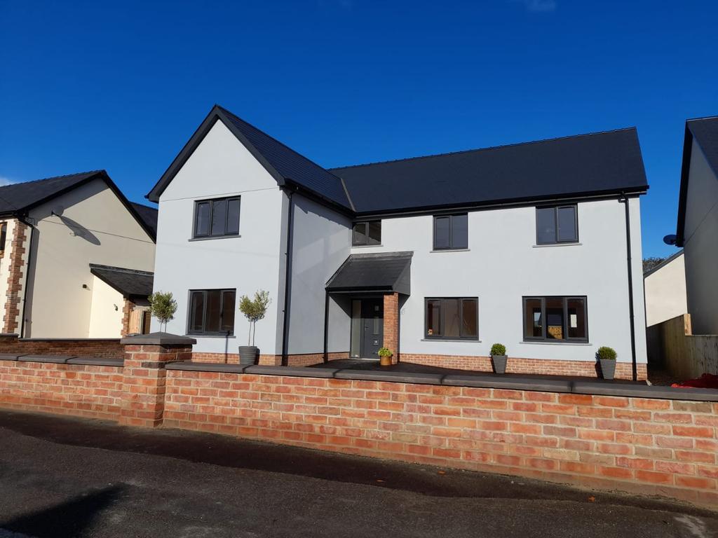 Ty Ni, Llanarthne, Carmarthen SA32 8HJ 5 bed detached house £485,000