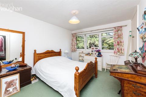 5 Caisters Close, Hove, BN3 6GQ