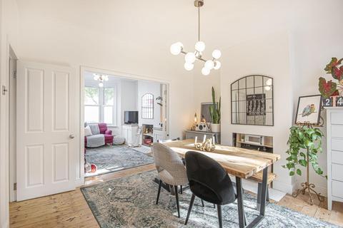 28 Holmewood Road, London, SE25 6UY