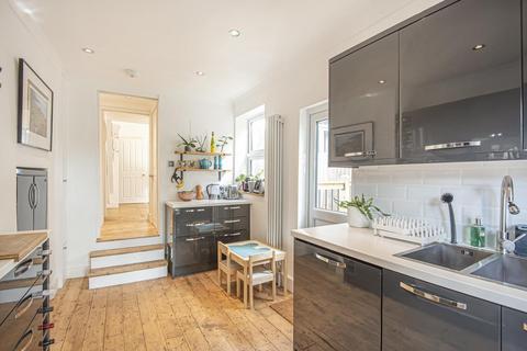 28 Holmewood Road, London, SE25 6UY