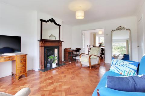 28 Beesfield Lane, Farningham, Dartford, DA4 0BZ