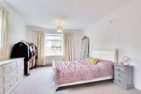 28 Beesfield Lane, Farningham, Dartford, DA4 0BZ