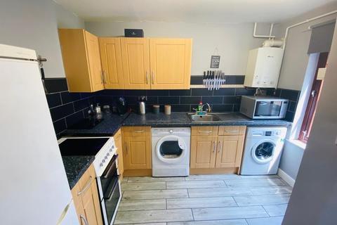108 Stanley Road, Hounslow, TW3 1YT