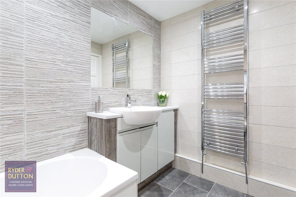 Ground Flr Bathroom