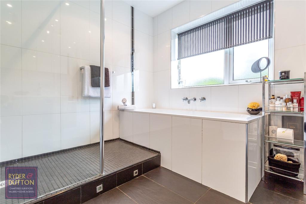 Luxuy Bathroom
