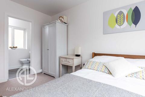 35 Brimstone Drive, Stevenage, SG1 4FX