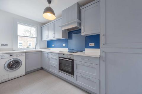 2 bedroom flat to rent, Brailsford Road SW2