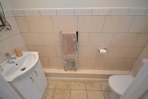 57 Crescent Road, Billericay, CM12 0HZ