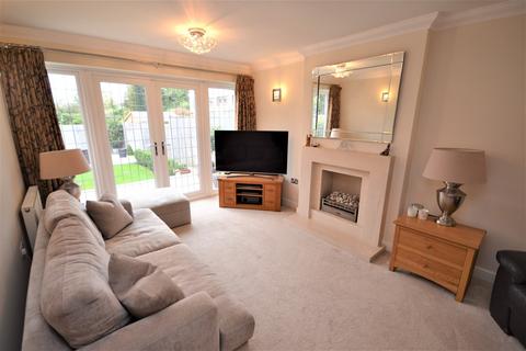 57 Crescent Road, Billericay, CM12 0HZ