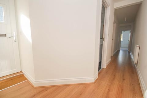 205a Rayleigh Road, Hutton, Brentwood, CM13 1LZ