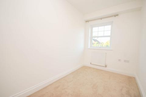 205a Rayleigh Road, Hutton, Brentwood, CM13 1LZ