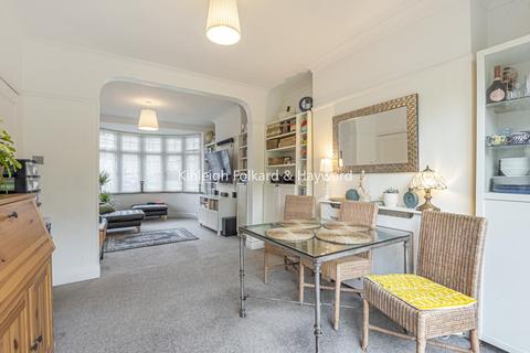 41 Westhurst Drive, Chislehurst, BR7 6HS