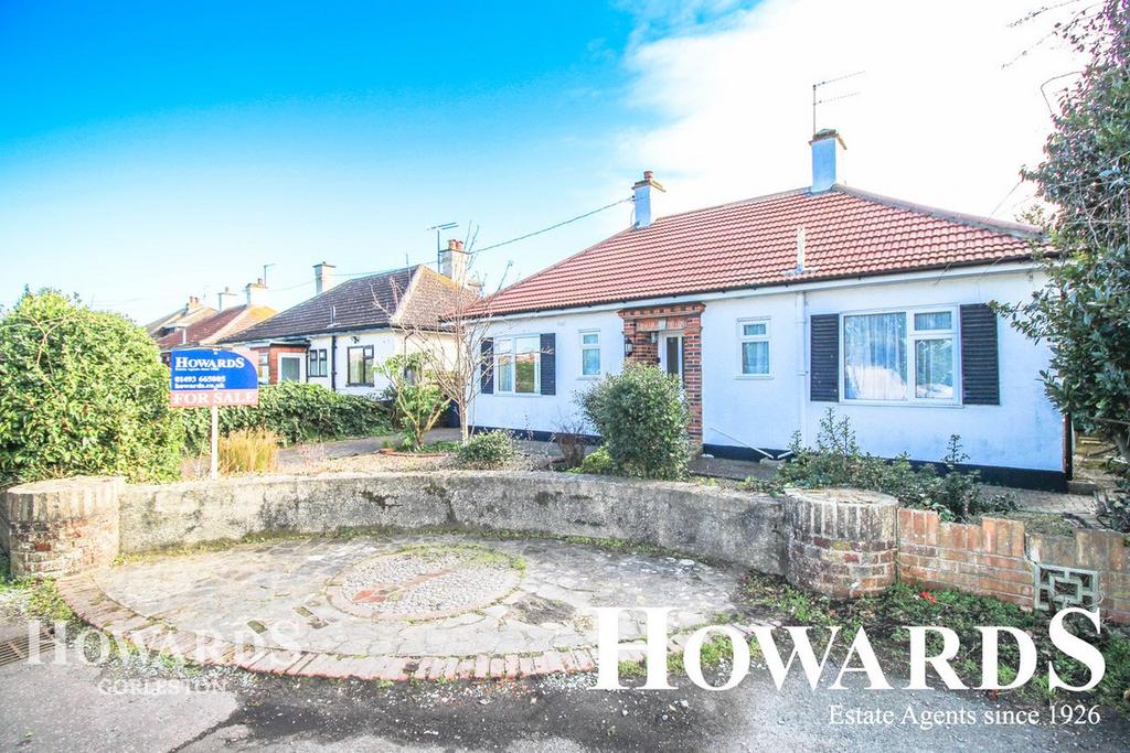 Links Road, Gorleston 3 bed detached bungalow £280,000