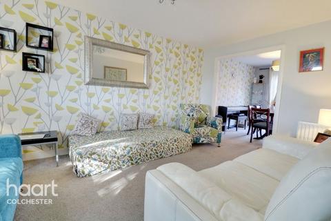 9 Cater Walk, Colchester, CO4 5ZT