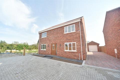 4 bedroom detached house to rent, Skye Gardens, Feltwell, Thetford, IP26