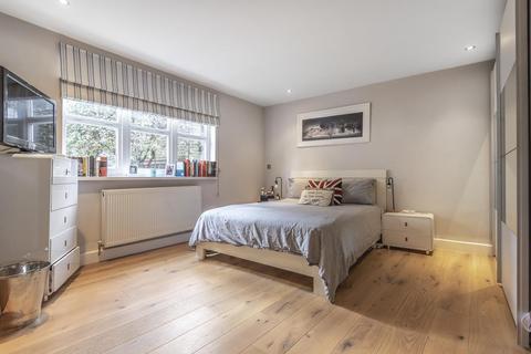4 Reed Place, London, SW4 7LF