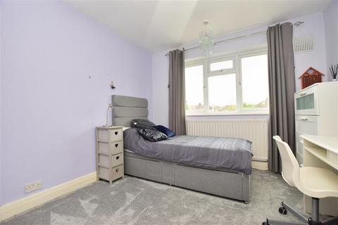 94 Sandcross Lane, Reigate, RH2 8EY