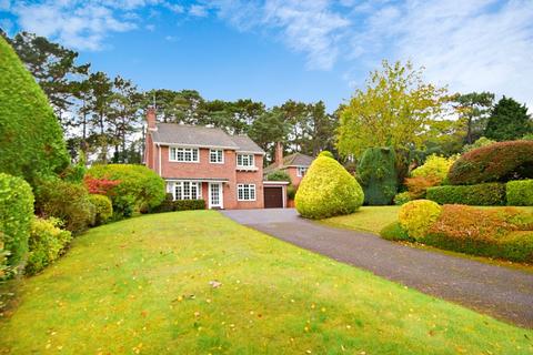 4 bedroom detached house to rent, Bournemouth