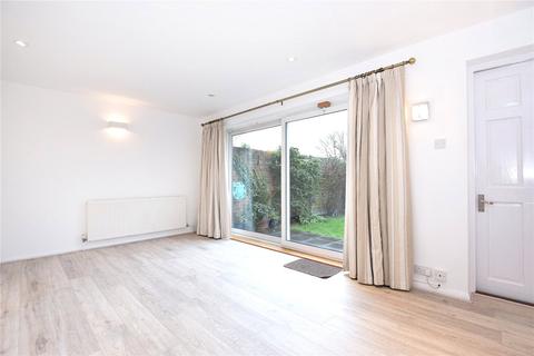 4 bedroom end of terrace house for sale - Barkham Road, Wokingham, Berkshire, RG41