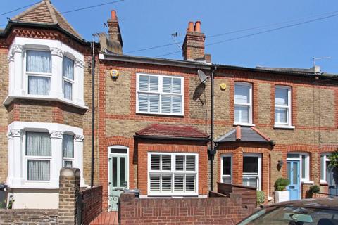29 Mill Plat Avenue, Isleworth, TW7 6RD