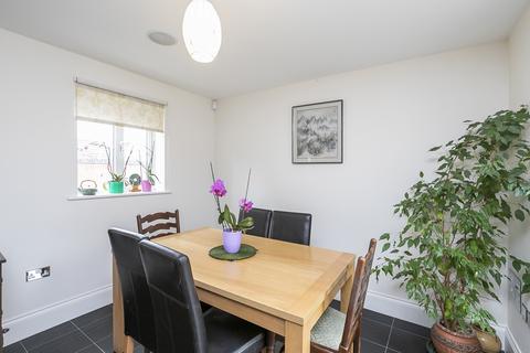7 Boleyn Row, Epping, CM16 6FF