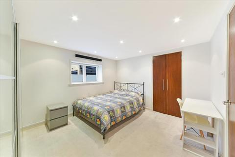 Flat 1, 9 Boyd Street, London, E1 1NH